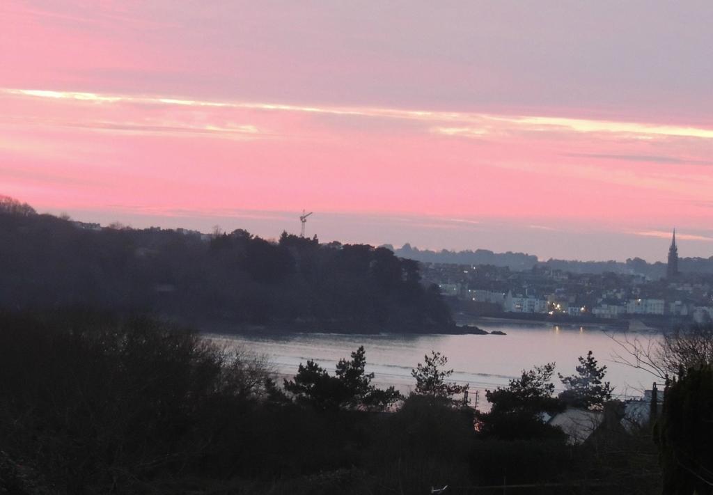 Les Terrasses Du Ris Bed & Breakfast Douarnenez Eksteriør bilde